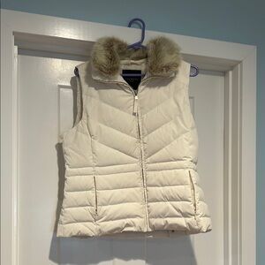 Women's Cream Puffer Vest with Faux Fur Collar
